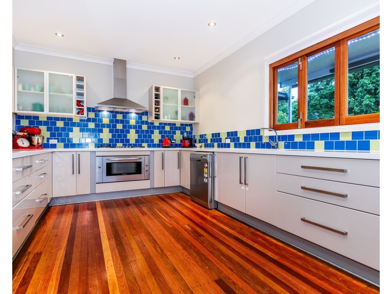 71 Bernecker Street, Carina QLD 4152