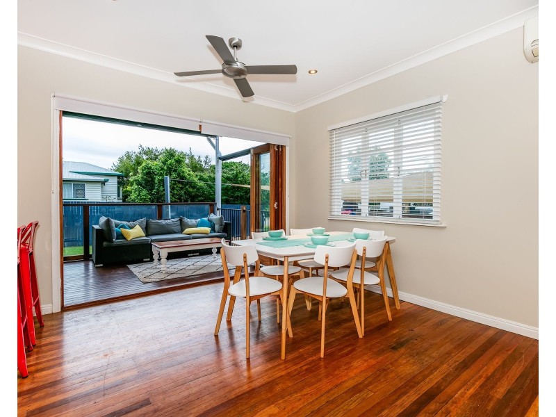 71 Bernecker Street, Carina QLD 4152