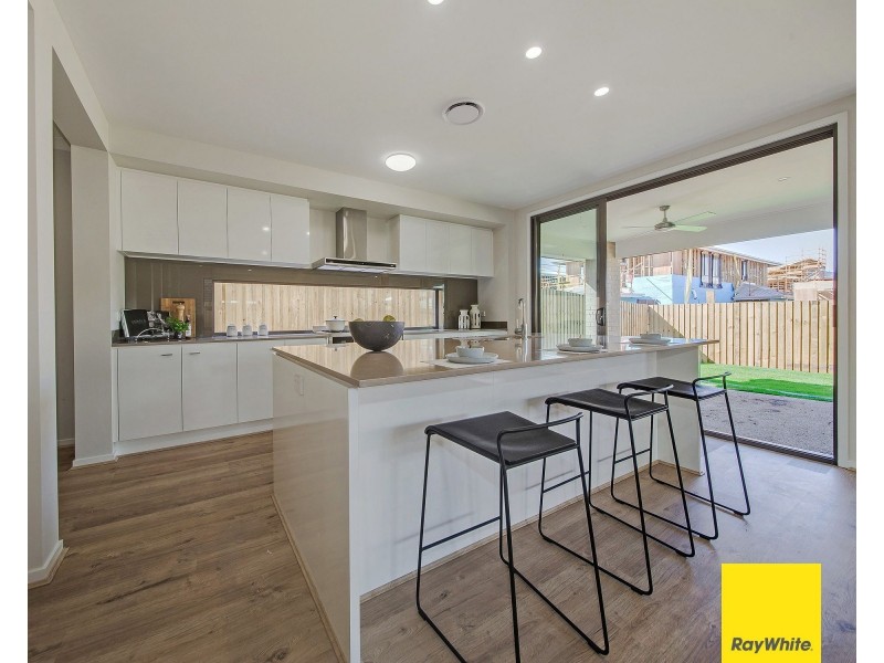 10 (Lot 10) Majestic Crescent, Hemmant QLD 4174