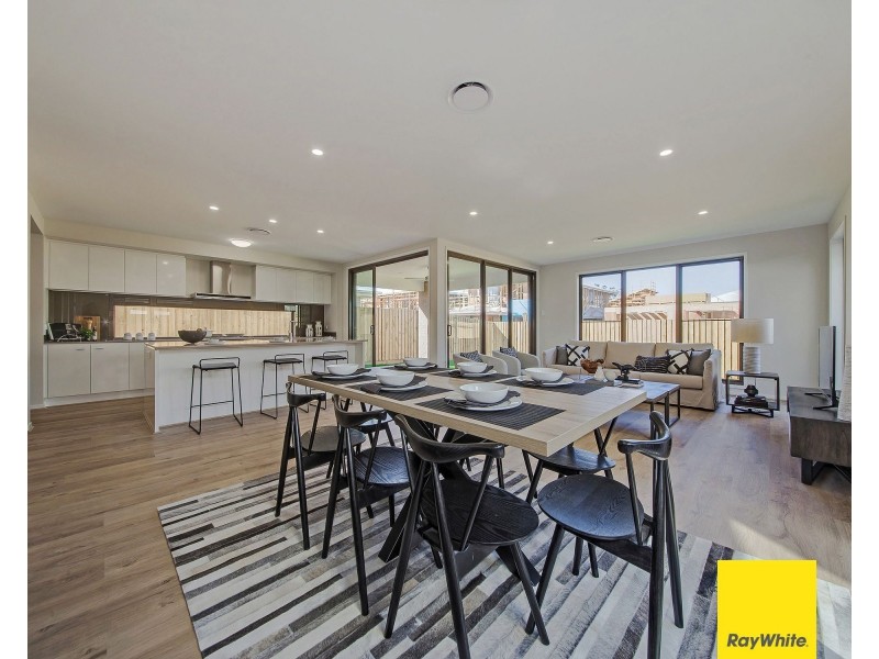 10 (Lot 10) Majestic Crescent, Hemmant QLD 4174