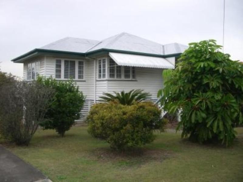 60 Delsie Street, Cannon Hill QLD 4170