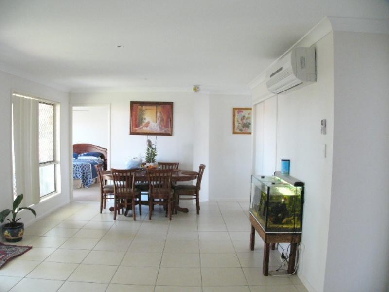 15 Wirra Circuit, Wynnum West QLD 4178