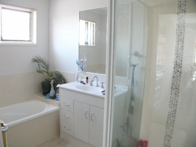 15 Wirra Circuit, Wynnum West QLD 4178