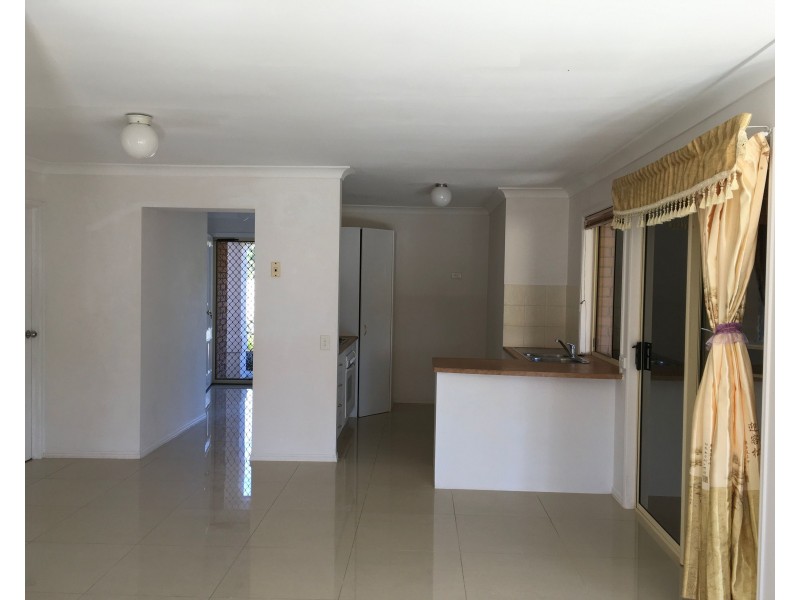 7 Carabbean Close, Wynnum West QLD 4178