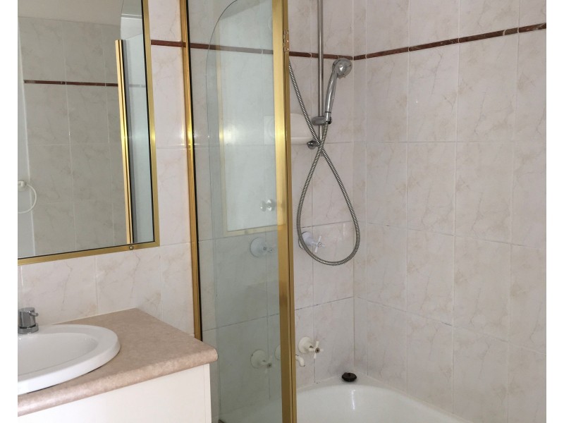 7 Carabbean Close, Wynnum West QLD 4178