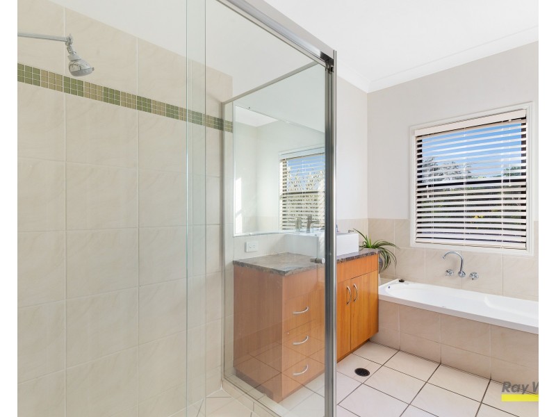 52 Baldwin Street, Bulimba QLD 4171