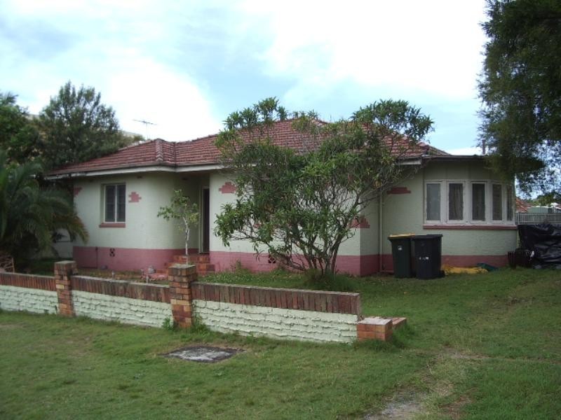 30 Marsh Street, Cannon Hill QLD 4170