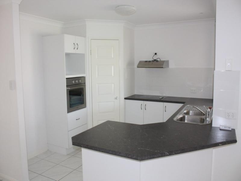 57 Olsen Crescent, Wakerley QLD 4154