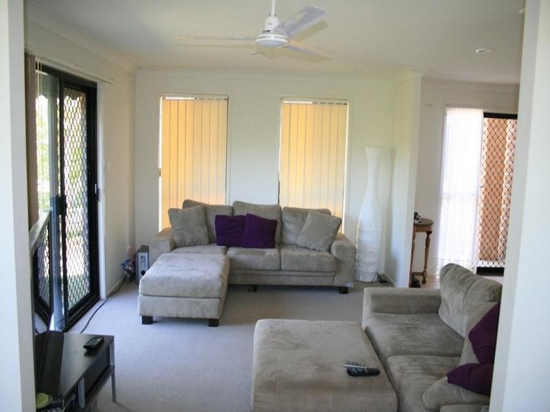 6 Kenrick Close, Wakerley QLD 4154