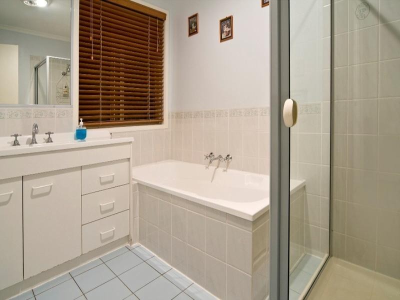 43 Burstall Avenue, Belmont QLD 4153