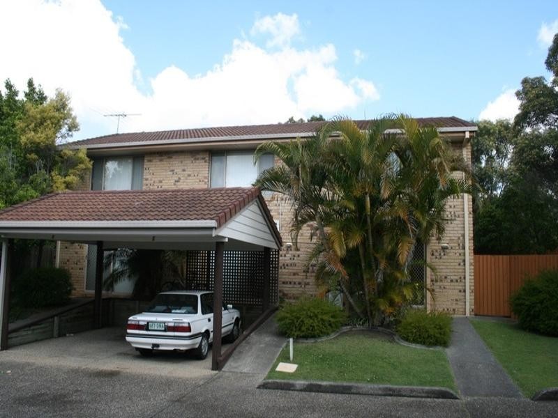 5/2 Tingi Avenue, Tanah Merah QLD 4128