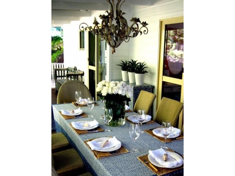 137 Dickson Way, Point Lookout QLD 4183