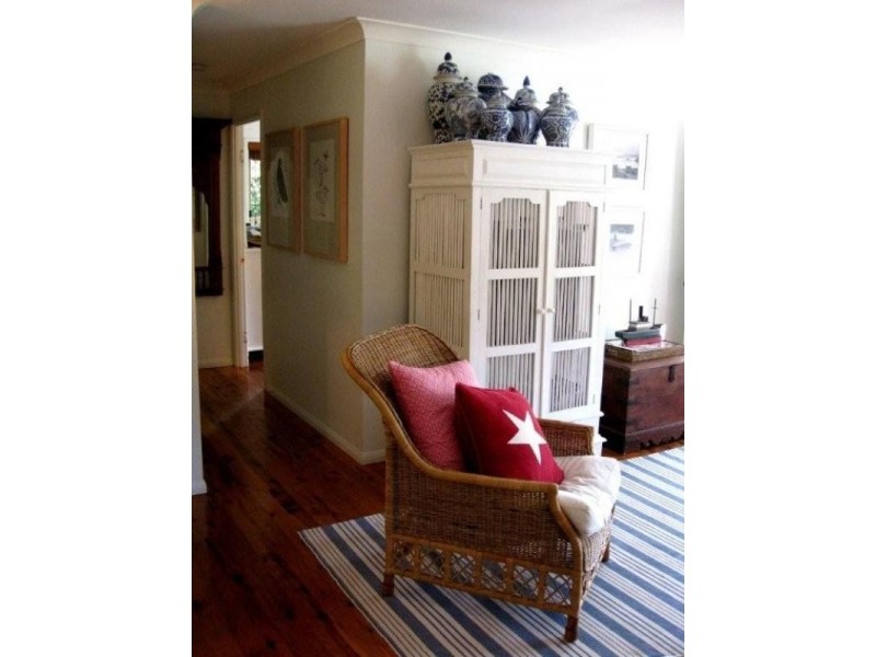 137 Dickson Way, Point Lookout QLD 4183