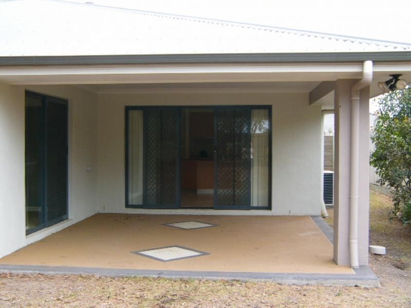 18 Luigina Close, Wakerley QLD 4154