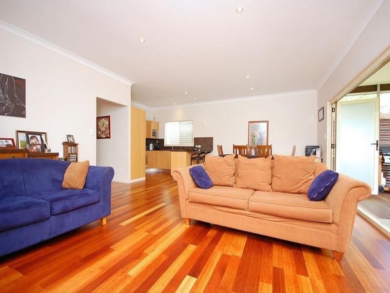 65 Erica Street, Cannon Hill QLD 4170