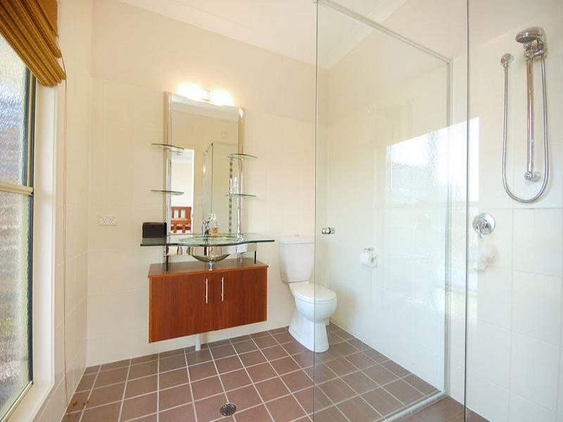 65 Erica Street, Cannon Hill QLD 4170