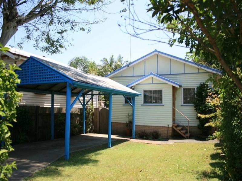 63 Blackwood Road, Manly West QLD 4179