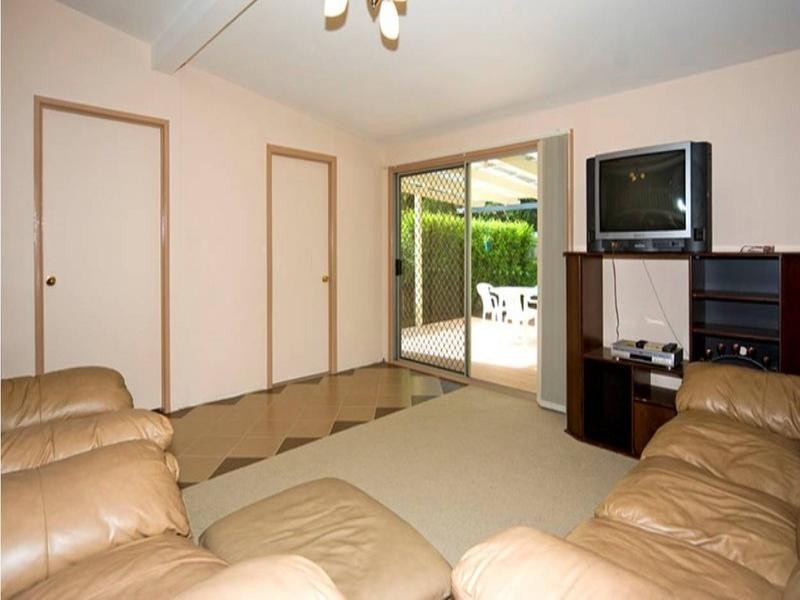 63 Blackwood Road, Manly West QLD 4179