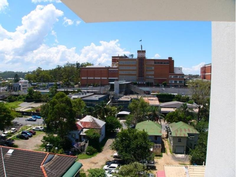 22/13 Walsh Street, Milton QLD 4064