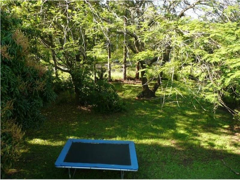 32 Bernays Road, Wynnum West QLD 4178