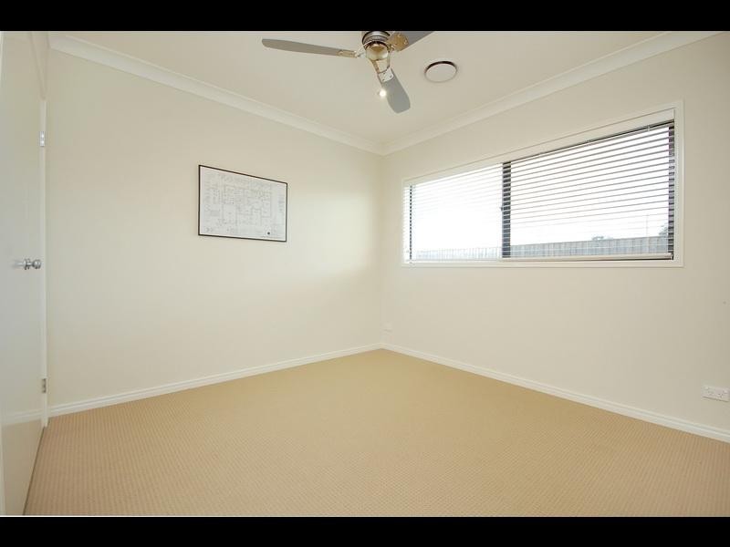 28 Gumdale Street, Wakerley QLD 4154