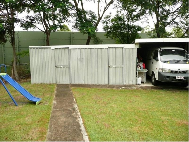 31 Lycette Street, Belmont QLD 4153