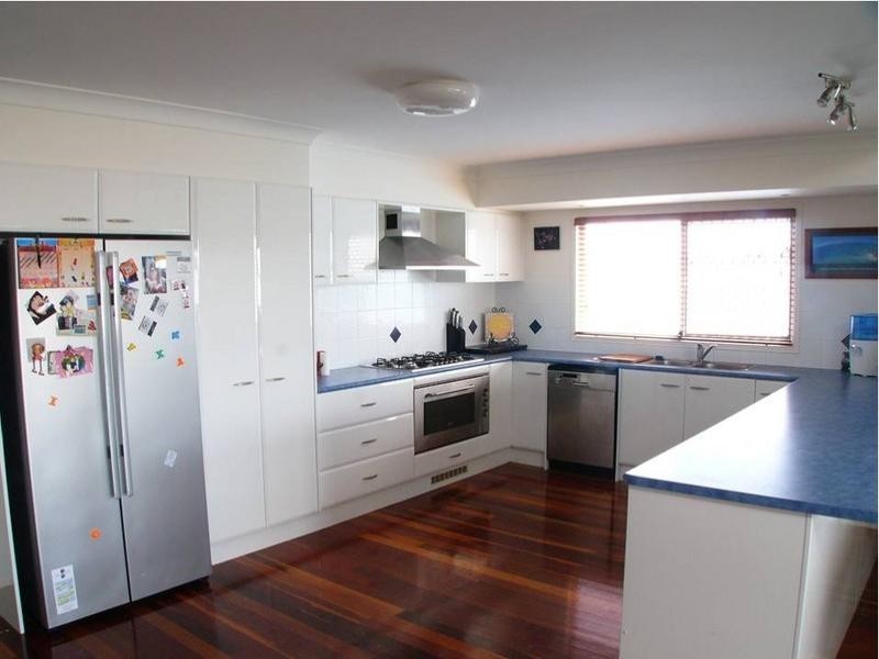 7 Dane Court, Manly West QLD 4179