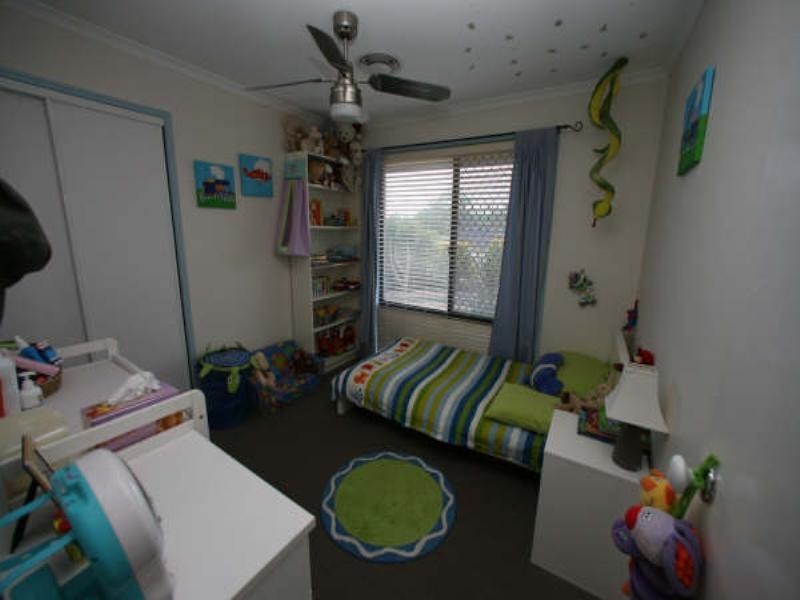 16 Lockwood Crescent, Manly West QLD 4179