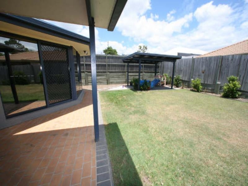 16 Lockwood Crescent, Manly West QLD 4179