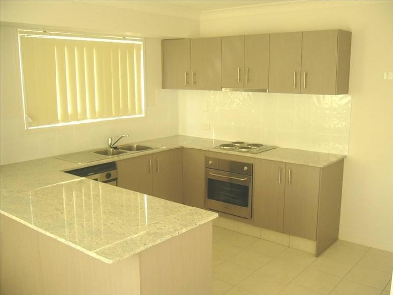 11 Lexey Crescent, Wakerley QLD 4154