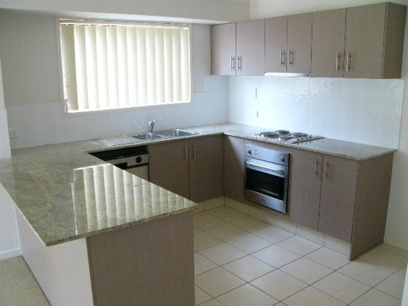 11 Lexey Crescent, Wakerley QLD 4154