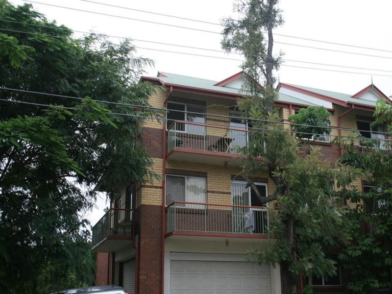 4/282 Cavendish Road, Coorparoo QLD 4151