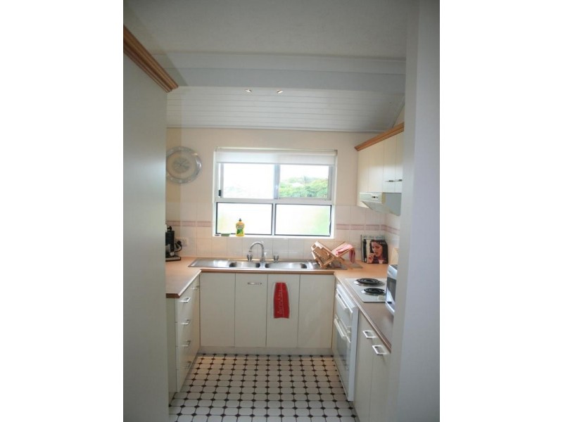 4/282 Cavendish Road, Coorparoo QLD 4151