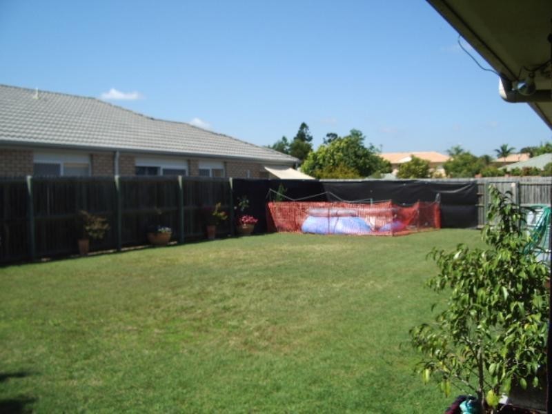 24 Camille Crescent, Wynnum West QLD 4178