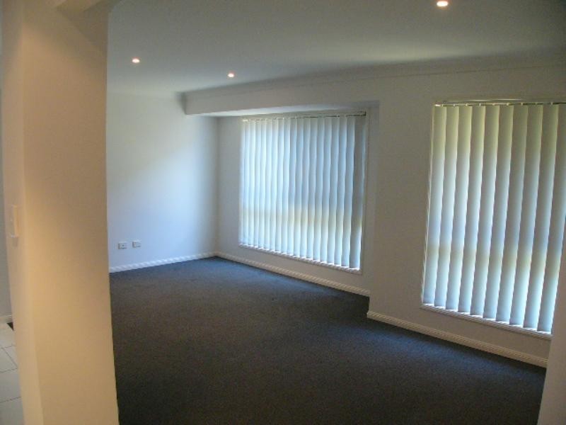 20 Jasmine Street, Wakerley QLD 4154