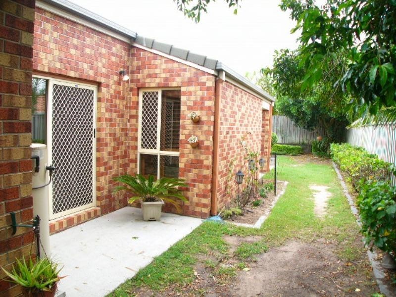 45 Matthews Way, Wakerley QLD 4154