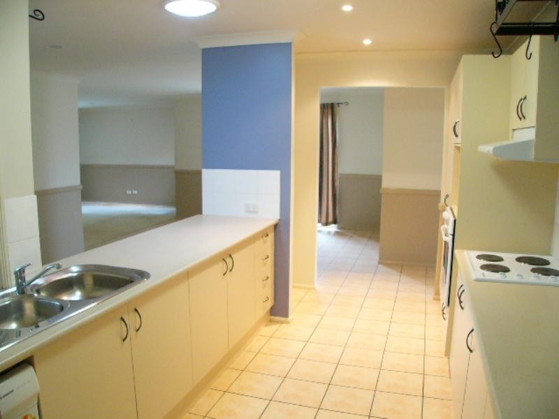 45 Matthews Way, Wakerley QLD 4154