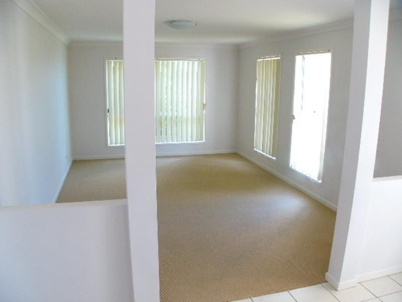 80 Williams Street, Wakerley QLD 4154