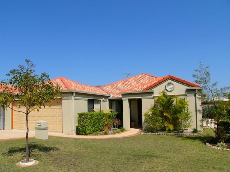 1 Manor Crescent, Wakerley QLD 4154