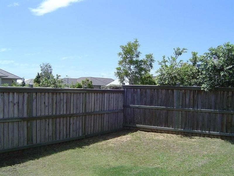 27 Yarra Road, Wakerley QLD 4154