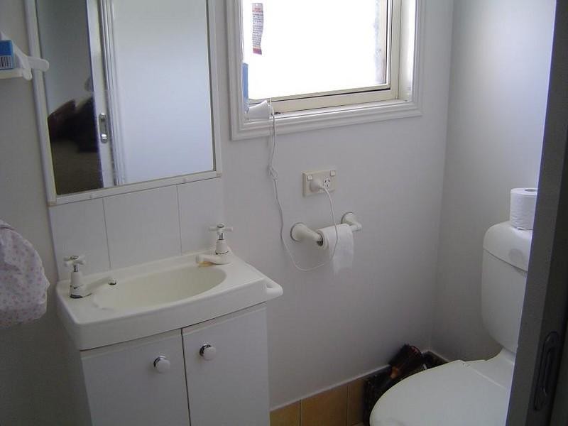 4/11 Trevally Cresent, Manly West QLD 4179