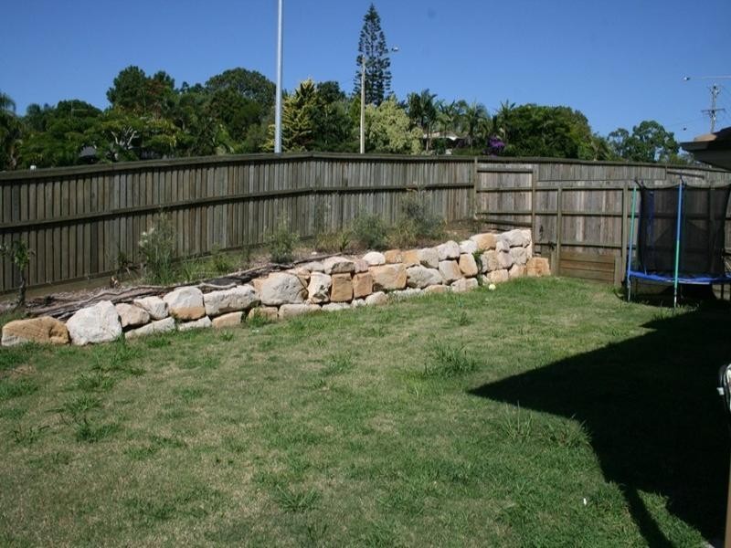 7 St Bees Close, Redland Bay QLD 4165