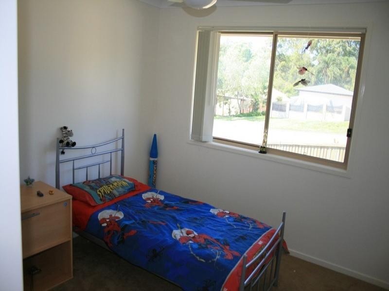 7 St Bees Close, Redland Bay QLD 4165