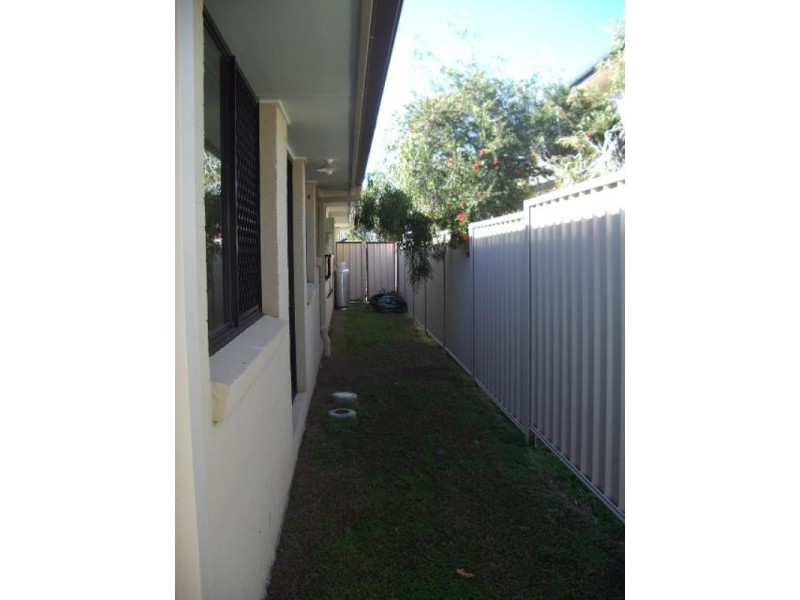 58 Wirra Circuit, Wynnum West QLD 4178