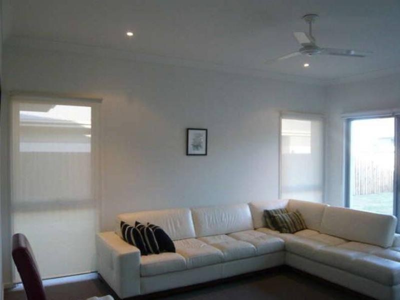 33 Watervale Parade, Wakerley QLD 4154