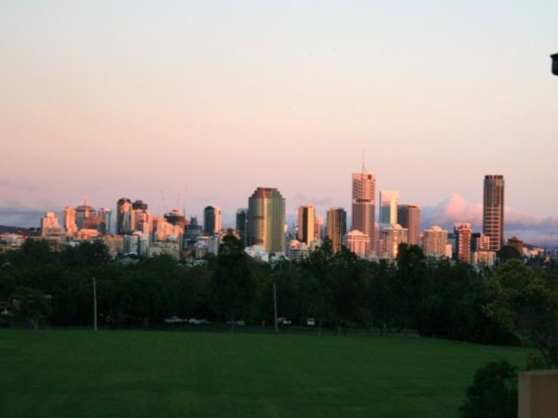 20/13 Vectis Street, Norman Park QLD 4170