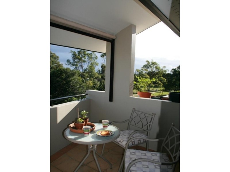 20/13 Vectis Street, Norman Park QLD 4170