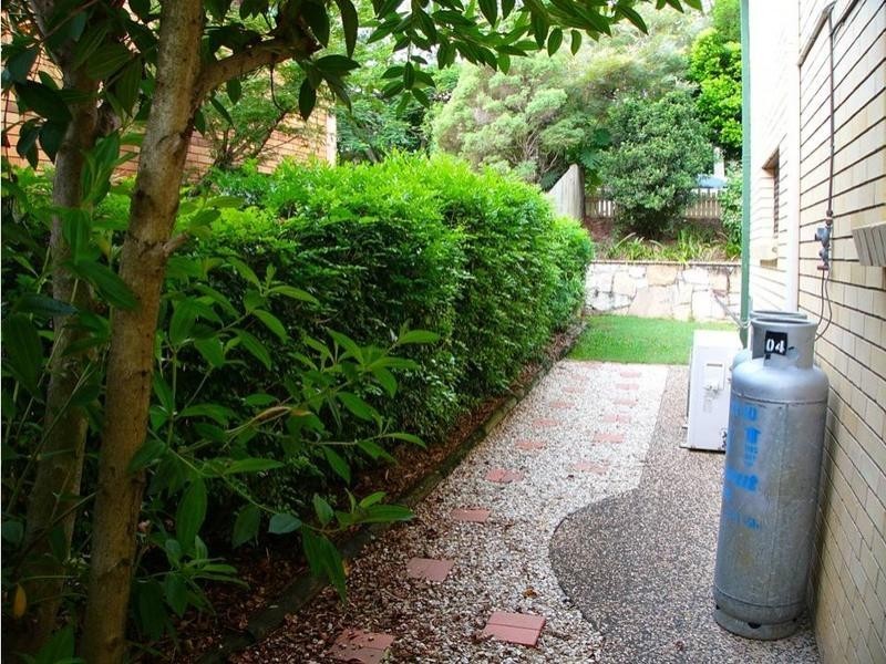 57 Twynam Street, Belmont QLD 4153