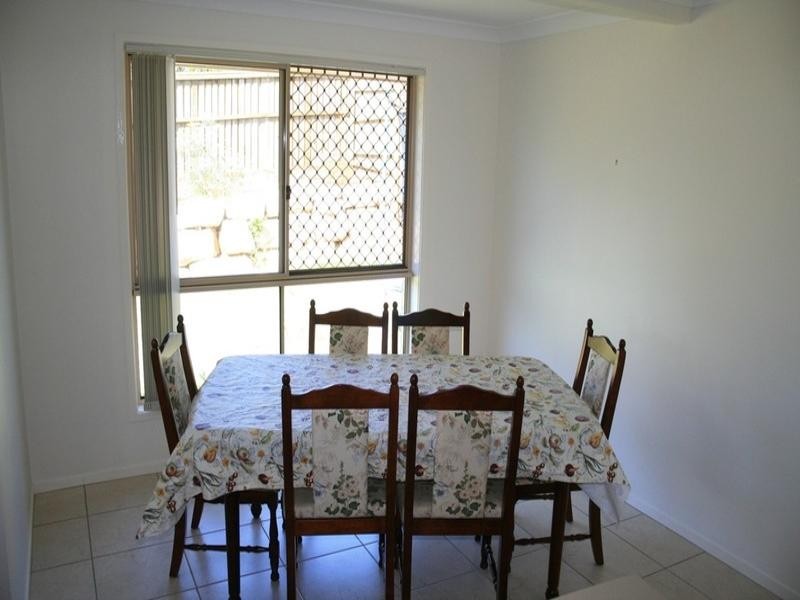 7 St Bees Close, Redland Bay QLD 4165