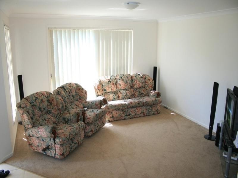 7 St Bees Close, Redland Bay QLD 4165